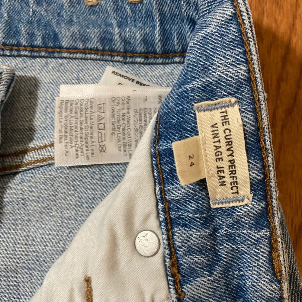 Madewell fitted straight leg ankle length jean